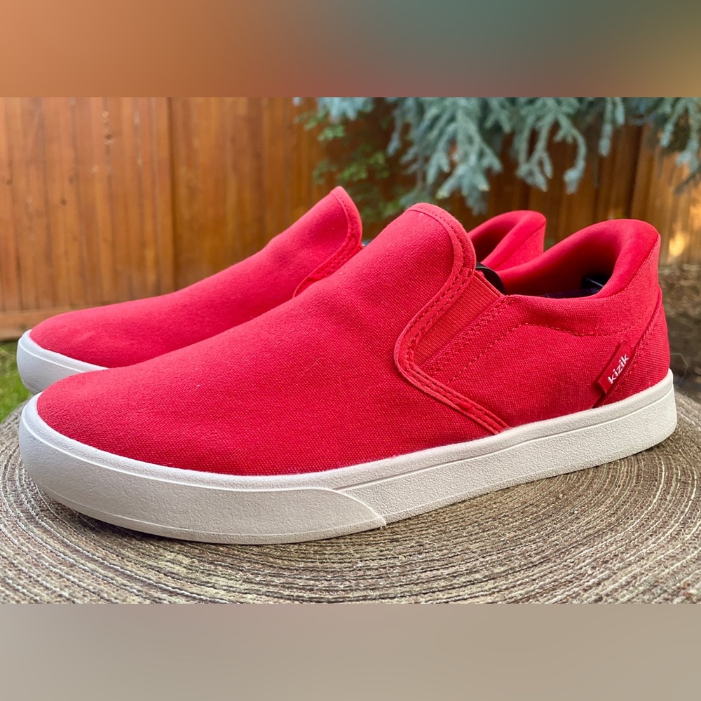 KIZIK Venice Hands-free Cherry Red & White Slip-on Loafer Sneaker Womens 10 WIDE